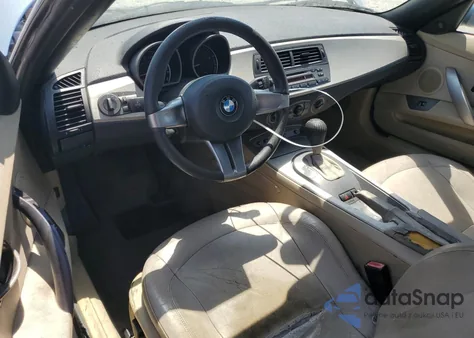 2003 BMW Z4 2.5 z USA, uszkodzony, nr VIN 4USBT33423LS47629